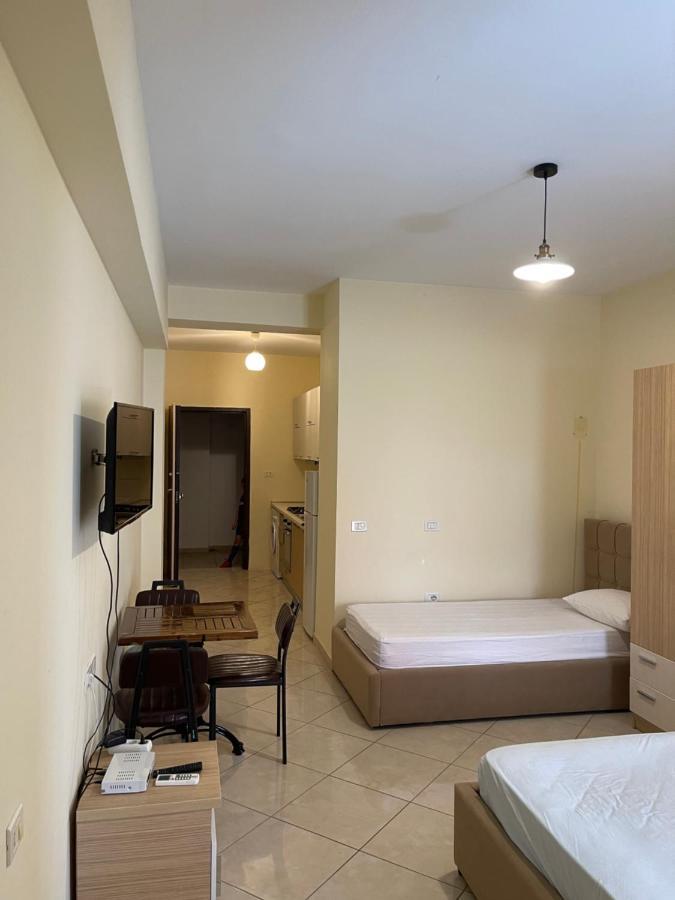 Noi Sea View Studio Vlorë Buitenkant foto